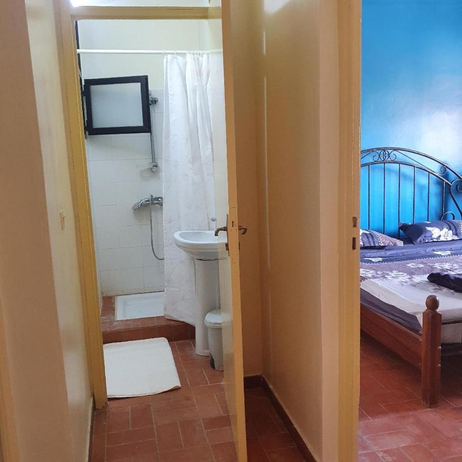 Superbe Appartement Avec Piscine, Proche Centre Ville, Restaurant, Mer Saly Exterior photo